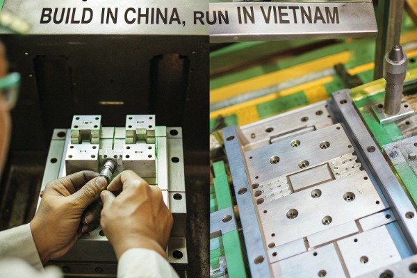 Photorealistic factory capturing international B2B trade essence (ID#1)