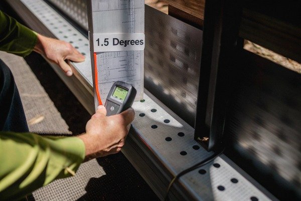 Cloud Computing Infrastructure Cloud computing infrastructure and secure network server systems for enterprise (ID#4)