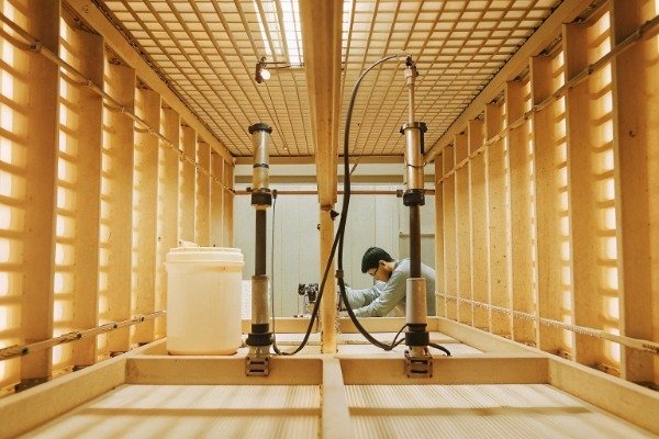 Pressure and dimensional testing in lab for parts (ID#4)