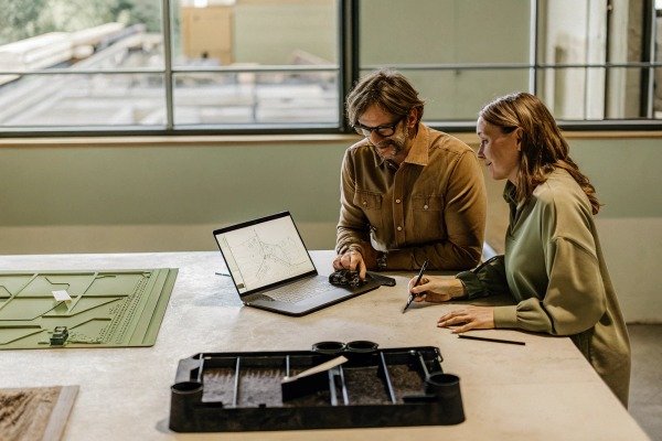 Assessing automotive part suitability for blow molding (ID#1)