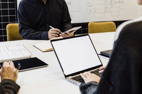 Factors increasing tooling versus unit costs in blow molding (ID#4)