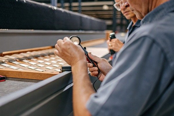 Risks: seizures, delays, fines, supply disruptions, legal penalties (ID#5)