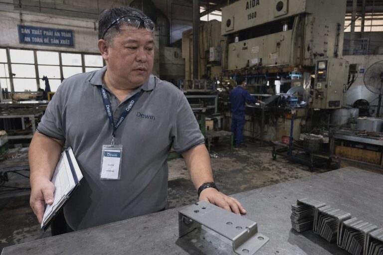 What’s the Gap Between Stamping Parts From Tier 1 Suppliers vs Small Factories?
